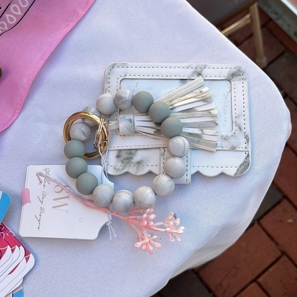 White marble design wristlet clutch